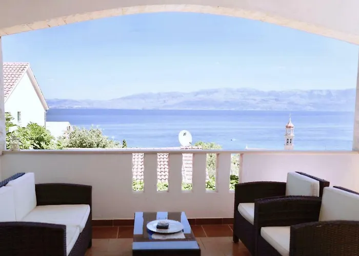 Ana Apartament Sutivan